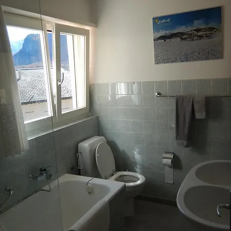 Cozy In The Swiss Alps 蓬特雷西纳